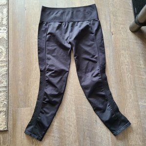 Fabletics Black High Waist Seamless Perforated Mesh Leggings Size L